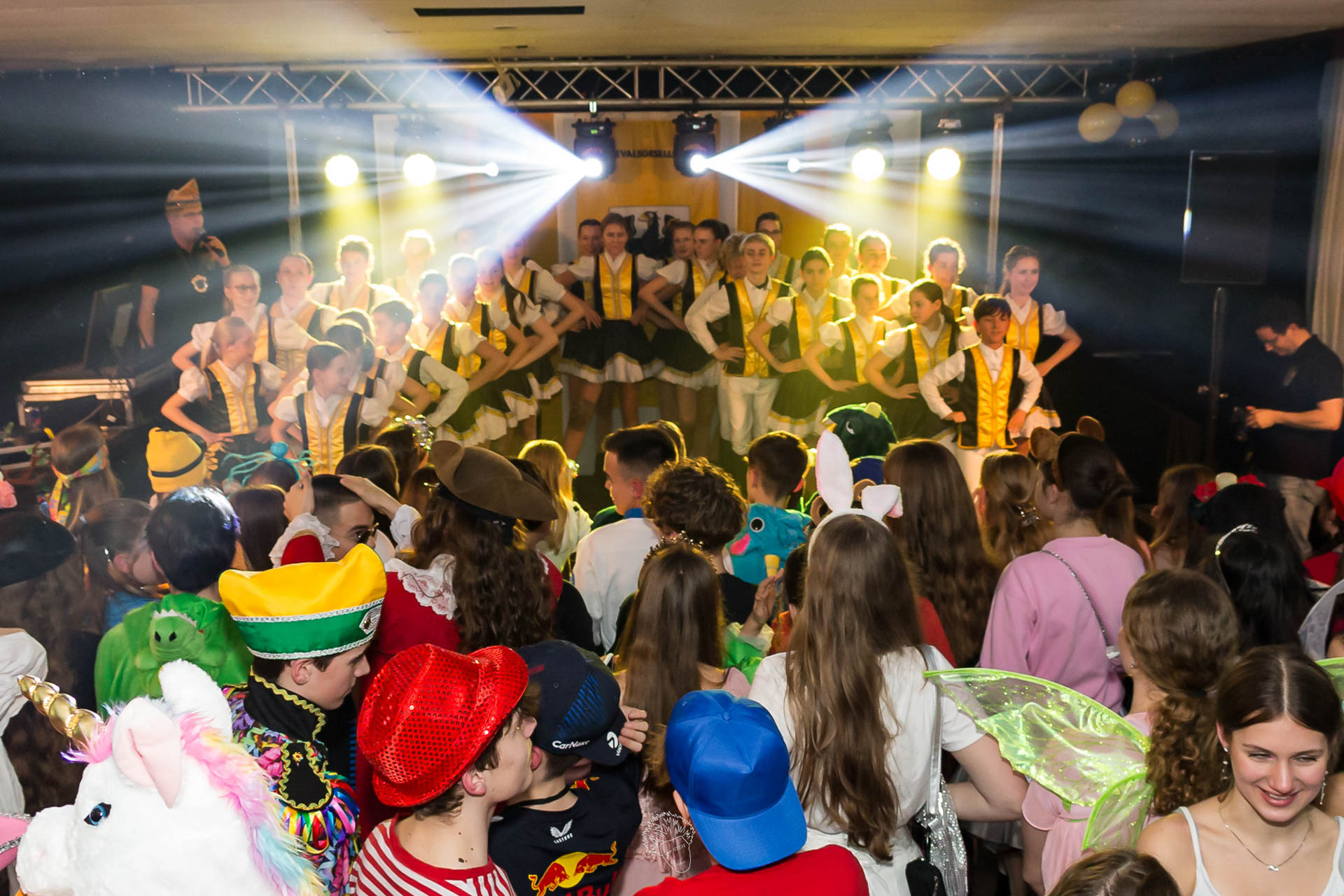 Sitzungen - Loss jonn mach met 2025